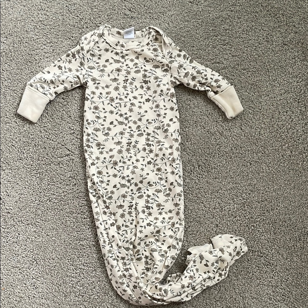 Colored Organics Newborn Floral Knotted Gown